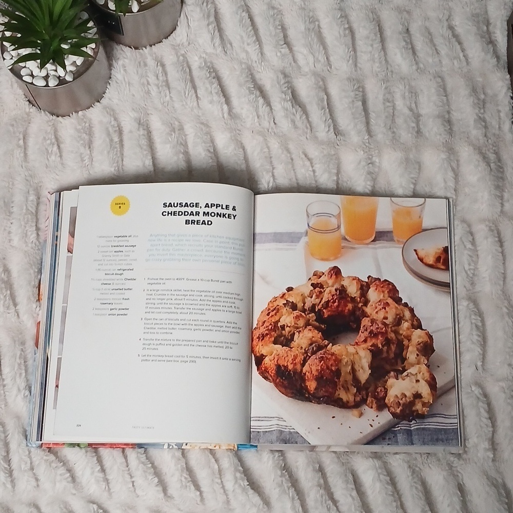 Tasty Ultimate Cookbook - Picture 4 of 6